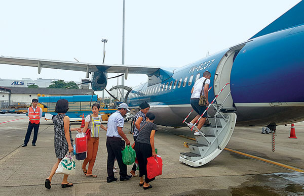 CHK Điện Bi&ecirc;n hiện c&oacute; 3 vị tr&iacute; đậu, đảm bảo khai th&aacute;c c&aacute;c loại t&agrave;u bay ATR72 v&agrave; tương đương.