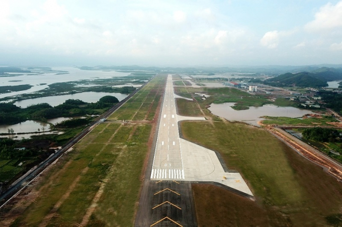 Đảm bảo chất lượng x&acirc;y dựng Cảng h&agrave;ng kh&ocirc;ng V&acirc;n Đồn. Ảnh: Văn Đại