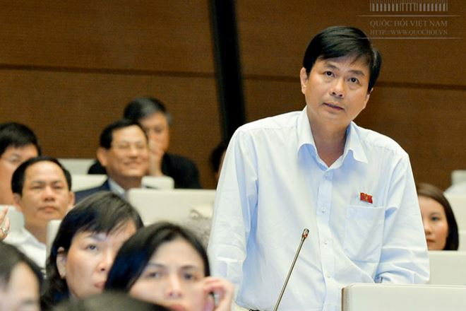 ĐB Lữ Thanh Hải (Kh&aacute;nh Ho&agrave;) đặt c&acirc;u hỏi