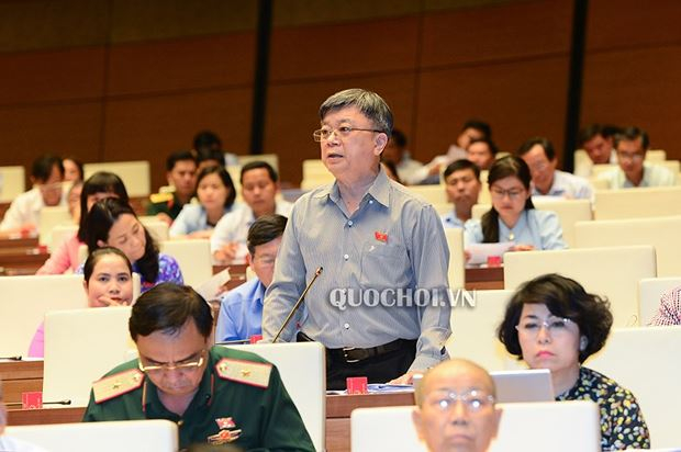 ĐB Trương Trọng Nghĩa đo&agrave;n đại biểu TP. HCM. (Ảnh: Quốc Hội)