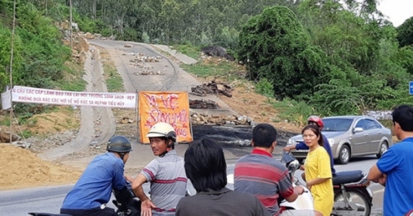 Bài học "đớn đau" từ một bãi rác, 16 cán bộ bị kỷ luật