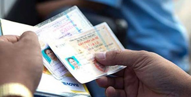 thu-tuc-dang-ky-lai-xe-khong-chinh-chu-1407383143356-66-0-362-580-crop-1407383160721