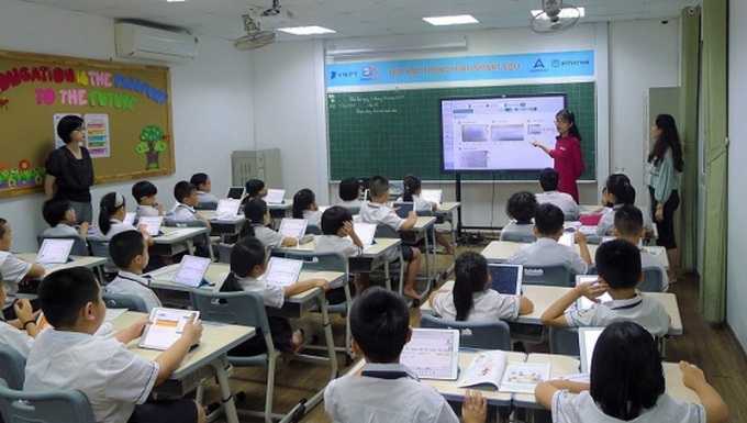 Tiết học áp dụng SmartEdu tại trường tiểu học Archimedes.