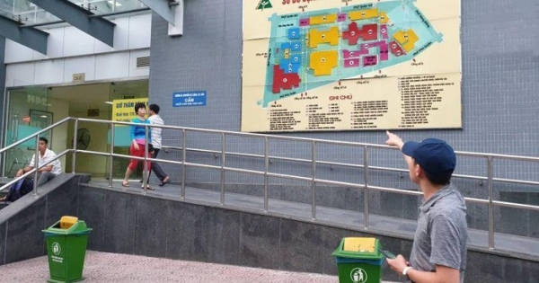 Hà Nội: Đưa mẹ đi cấp cứu ở bệnh viện Việt Đức, một nhà báo bị móc trộm 40 triệu đồng