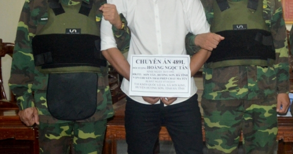 Tiếp tục bắt giữ trùm ma túy kèm vũ khí nóng tại Cửa khẩu quốc tế Cầu Treo