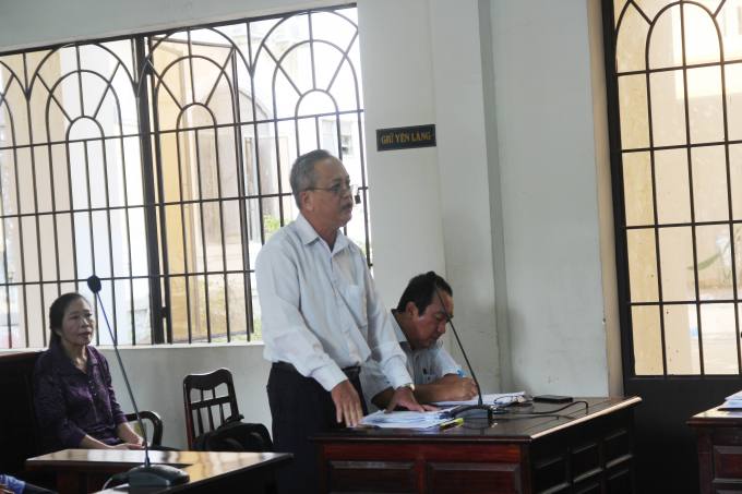 Ông Huỳnh Văn Tịnh, Giám đốc Sở Lao động - Thương binh và Xã hội (LĐ-TBXH) tỉnh Đồng Nai – thừa ủy quyền của lãnh đạo UBND tỉnh Đồng Nai