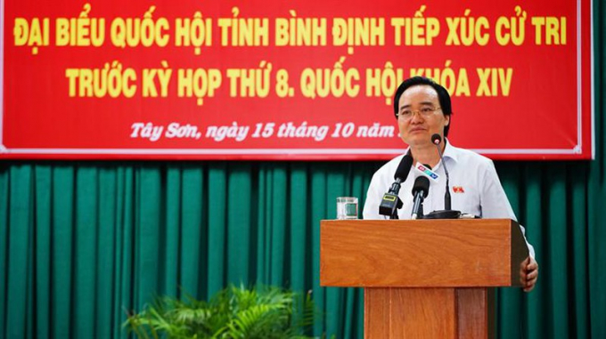 bo_truong_phung_xuan_nha_giai_trinh_y_kien_cu_tri_1_pssk