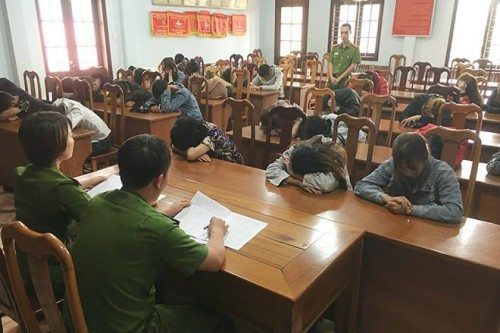 8040ac640224eb7ab235