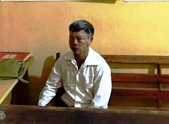 20191018-di-ban-ao-mua-dao-nguoi-dan-ong-bi-danh-bam-dap-vi-nghi-bat-coc-tre-em-2