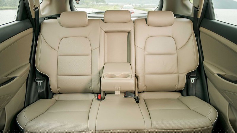 Giá lăn bánh 1 tỷ chọn Nissan X-Trail 2019 hay Hyundai Tucson 2019?