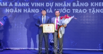 Nam A Bank nhận bằng khen của Thống đốc Ngân hàng Nhà nước Việt Nam