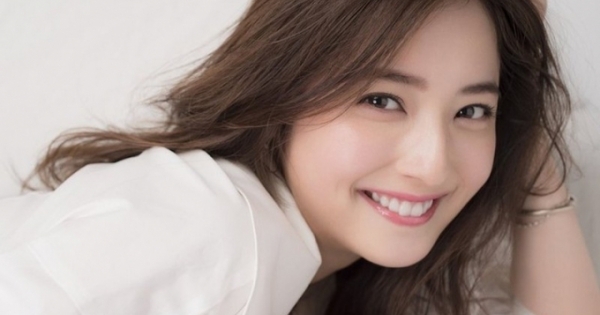 “Mỹ nhân đẹp nhất Nhật Bản” bị chồng “cắm 182 cái sừng”