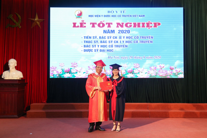 268afa557ee281bcd8f3