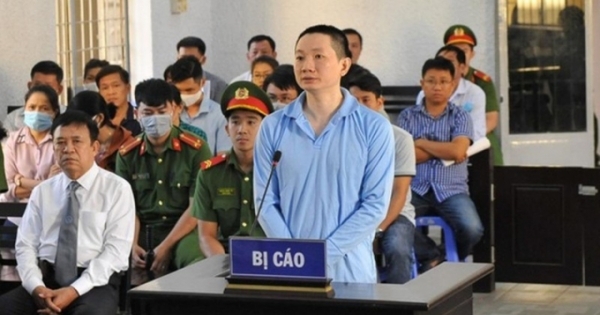 Y án tử hình cán bộ "rút ruột" hơn trăm tỷ của khách hàng