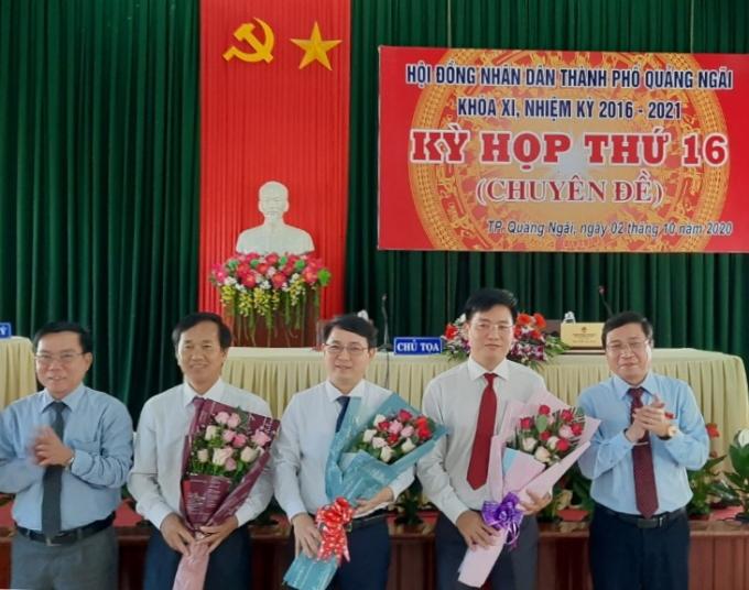 9E5E2E58-46FF-45AF-8FBA-E22F92C7C55A.