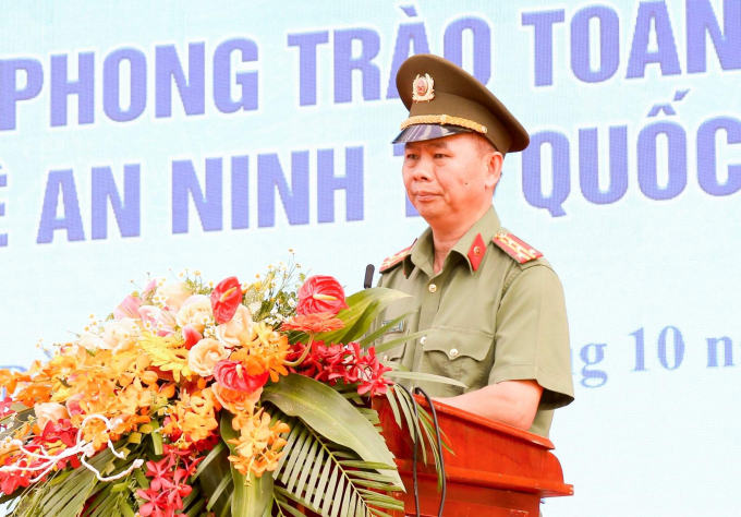 received_1427393547615617.