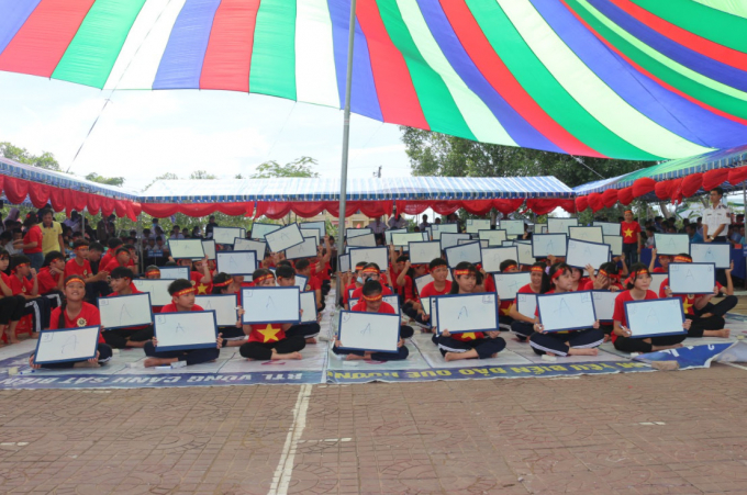 0A8288B7-DADD-4A19-9560-430FD87E57AE.