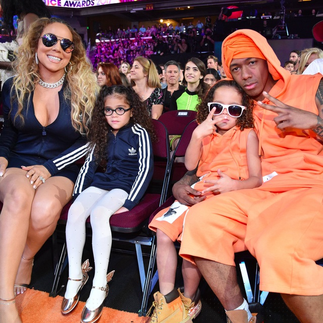 Mariah Carey v&agrave; Nick Cannon b&ecirc;n hai con nhỏ thuở c&ograve;n gắn b&oacute;