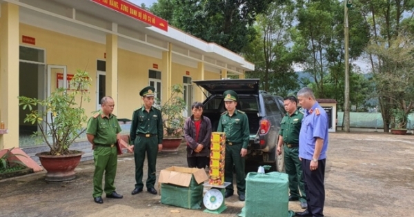 Bắt vụ vận chuyển 80kg pháo trái phép tại Hà Giang