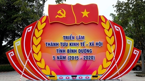 Khai mạc triển lãm thành tựu KTXH chào mừng Đại hội Đảng bộ tỉnh Bình Dương