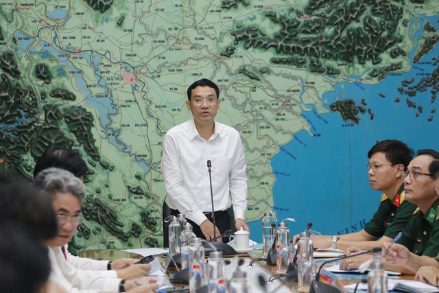 Ông Vũ Xuân Thành - Phó Tổng cục trưởng Tổng cục Phòng chống thiên tai kết  luận cuộc họp.