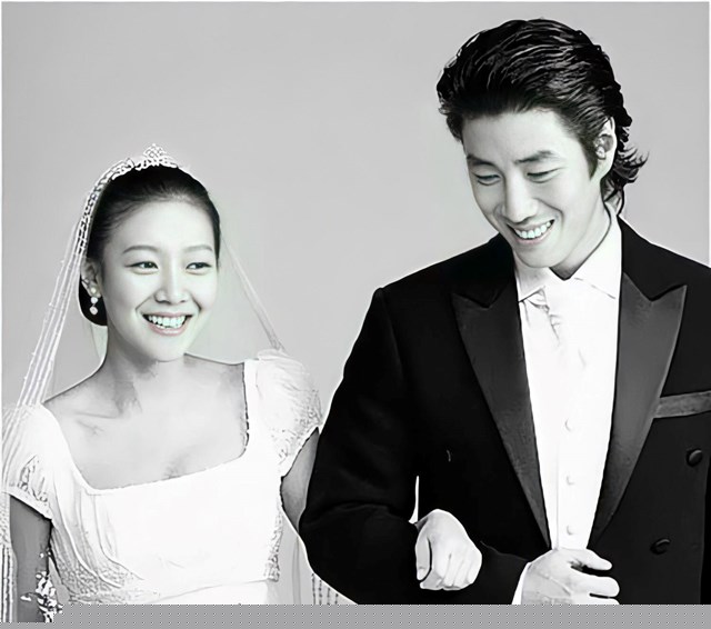 Yoon Tae-young v&agrave; vợ, nữ diễn vi&ecirc;n Im Yoo-jin. Ảnh: Koreatimes.