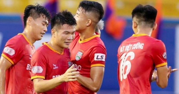 Biến động ở nhóm đầu bảng V.League