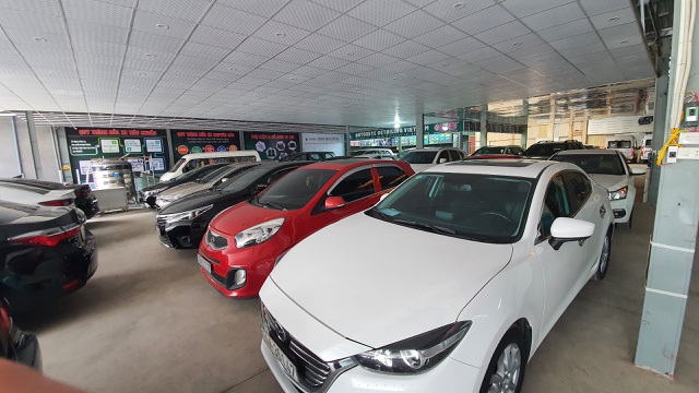 Chấp nhận bỏ tiền mua xe thay v&igrave; đổi nh&agrave; nội th&agrave;nh