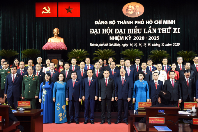 ra mat BCH dang bo XI