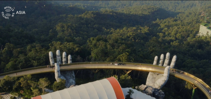 Hình ảnh Cầu Vàng xuất hiện trong UWSA