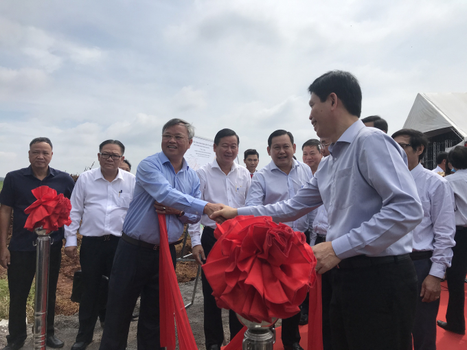 chinh thuc ban giao mat bang (1).