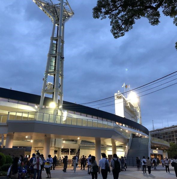 Năm quả cầu phát sáng kỳ lạ được phát hiện ở Nhật Bản - Ảnh 2.