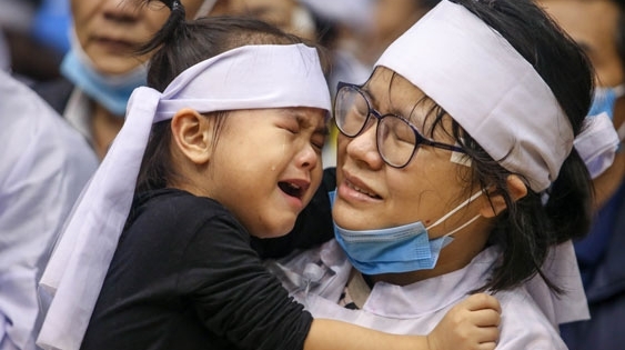 Tiễn đưa 22 chiến sĩ về đất mẹ