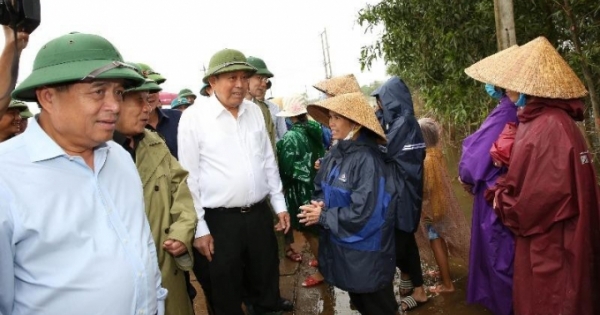 Khắc phục hậu quả bão lũ: Sớm đưa cuộc sống người dân trở lại bình thường