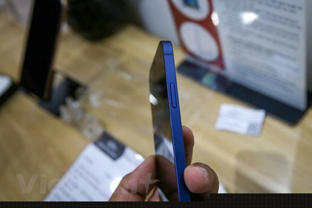 Can canh nhung chiec iPhone 12 dau tien 'cap ben' Viet Nam hinh anh 5