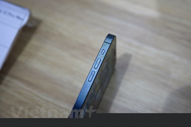 Can canh nhung chiec iPhone 12 dau tien 'cap ben' Viet Nam hinh anh 16