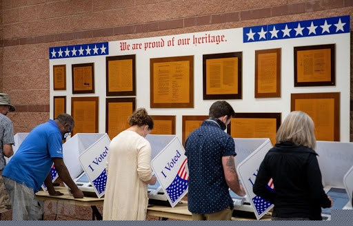 Cử tri bỏ phiếu sớm bầuTổng thống Mỹ tại điểm bầu cử bang Nam Carolina.