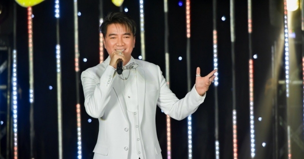 Đàm Vĩnh Hưng và dàn sao hát quyên góp hơn 3 tỷ đồng hỗ trợ người dân miền Trung