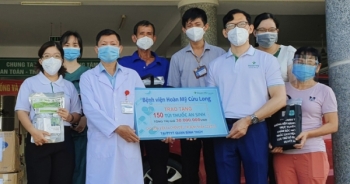 Túi thuốc nghĩa tình tiếp sức Bệnh viện dã chiến phòng, chống dịch Covid-19