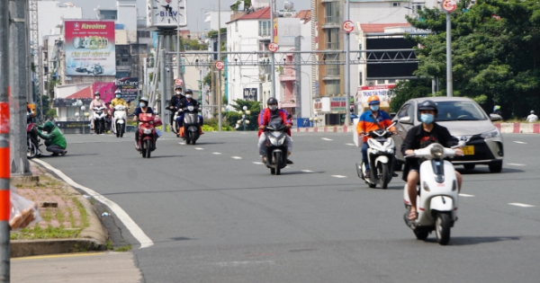 TP HCM ban hành Chỉ thị 18 về từng bước phục hồi kinh tế