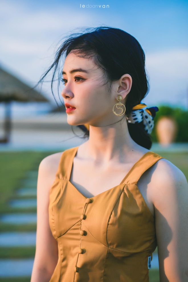 Nét đẹp của Trang hoàn toàn là tự nhiên. Đây cũng là điều khiến cô hãnh diện.