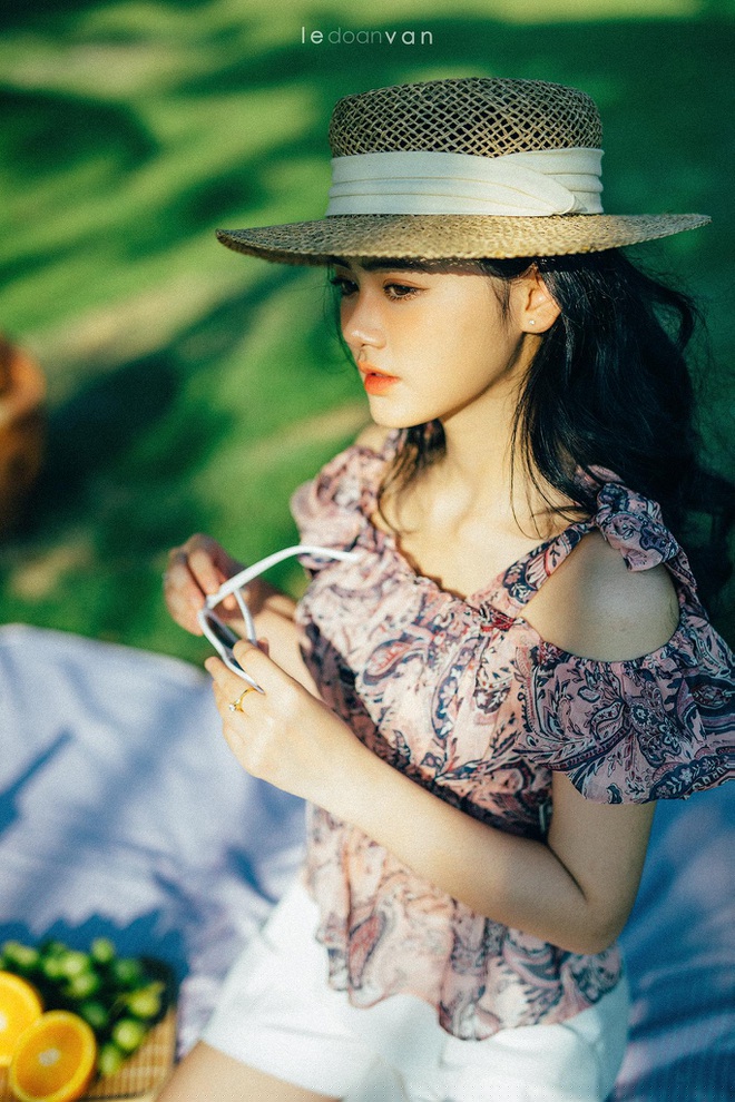 Năm học cuối cấp nên Thùy Trang chú tâm để trau dồi kiến thức, chuẩn bị cho kỳ thi quan trọng sắp tới.