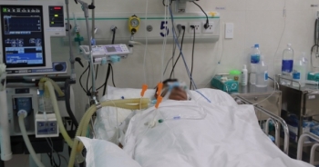 Vừa "bình thường mới" ở TPHCM, nhiều người đã ngộ độc rượu methanol nặng