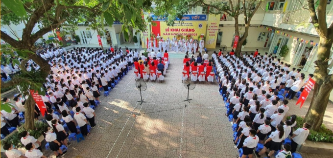 Trường THCS Hoàn Kiếm (Hà Nội) có lịch sử hình thành và phát triển hơn 60 năm.