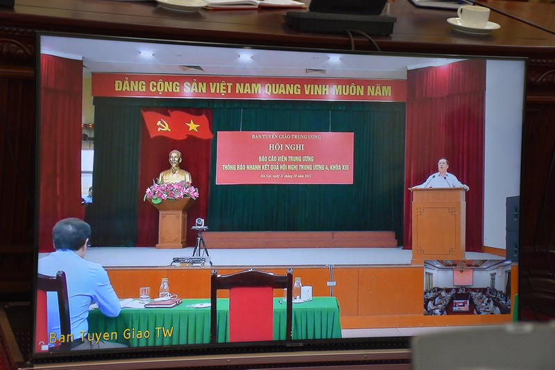 Đồng ch&iacute; Lại Xu&acirc;n M&ocirc;n, Ủy vi&ecirc;n Ban Chấp h&agrave;nh Trung ương Đảng, Ph&oacute; Trưởng Ban thường trực Ban Tuy&ecirc;n gi&aacute;o Trung ương th&ocirc;ng b&aacute;o nhanh về kết quả Hội nghị Trung ương 4 kh&oacute;a XIII.