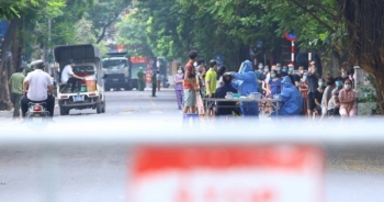 Ngày 15/10, ghi nhận 3.797 ca nhiễm Covid-19 mới, Hà Nội đạt tiêu chí "bình thường mới"