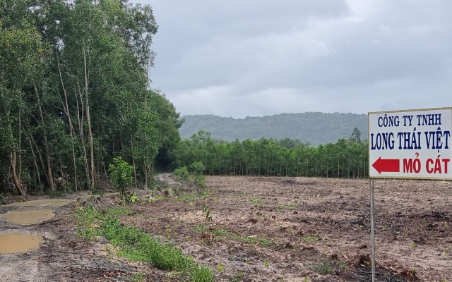 Cận cảnh đại công trường