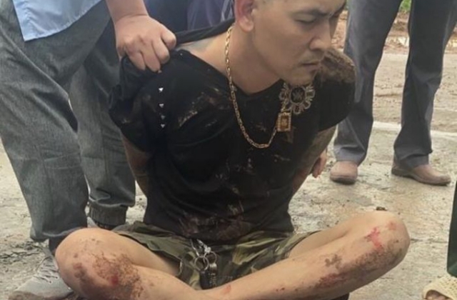 Mua súng quân dụng để đi buôn ma túy