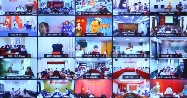 Bộ trưởng Đào Ngọc Dung: "Đừng vin vào thủ tục, làm đi, tôi chịu trách nhiệm!"