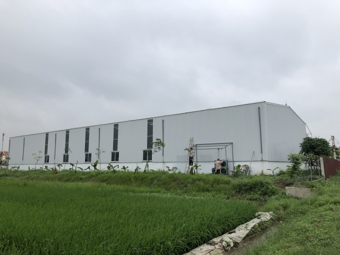 Nh&agrave; xưởng được x&acirc;y dựng từ 2020 nhưng đến nay chưa ho&agrave;n thiện thủ tục ph&aacute;p l&yacute;.